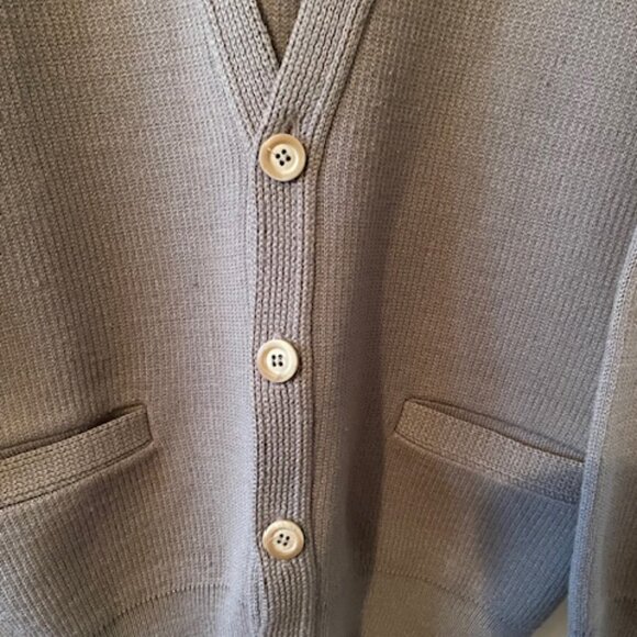 Grandfather Cardigan VTG Moores (mde in Canada ) taupe/dk beige sweater Sz L - Picture 2 of 15
